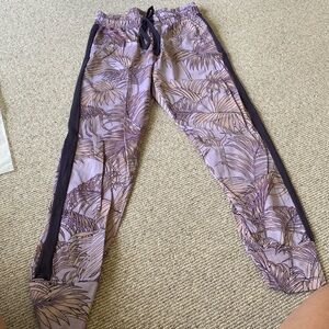 Maaji women’s joggers.